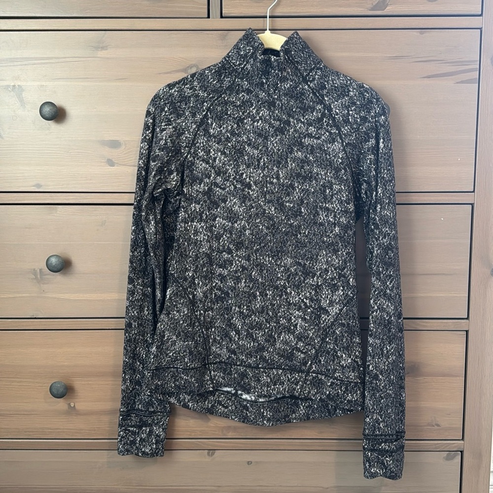 Lululemon quarter zip